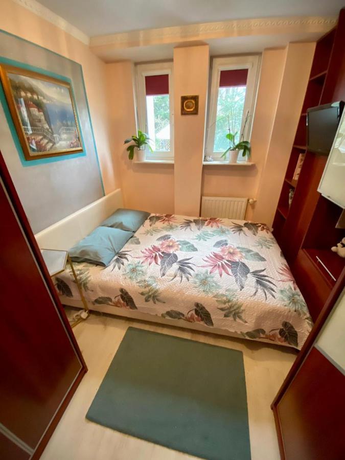 Warsaw Garden Apartment 70M2 외부 사진